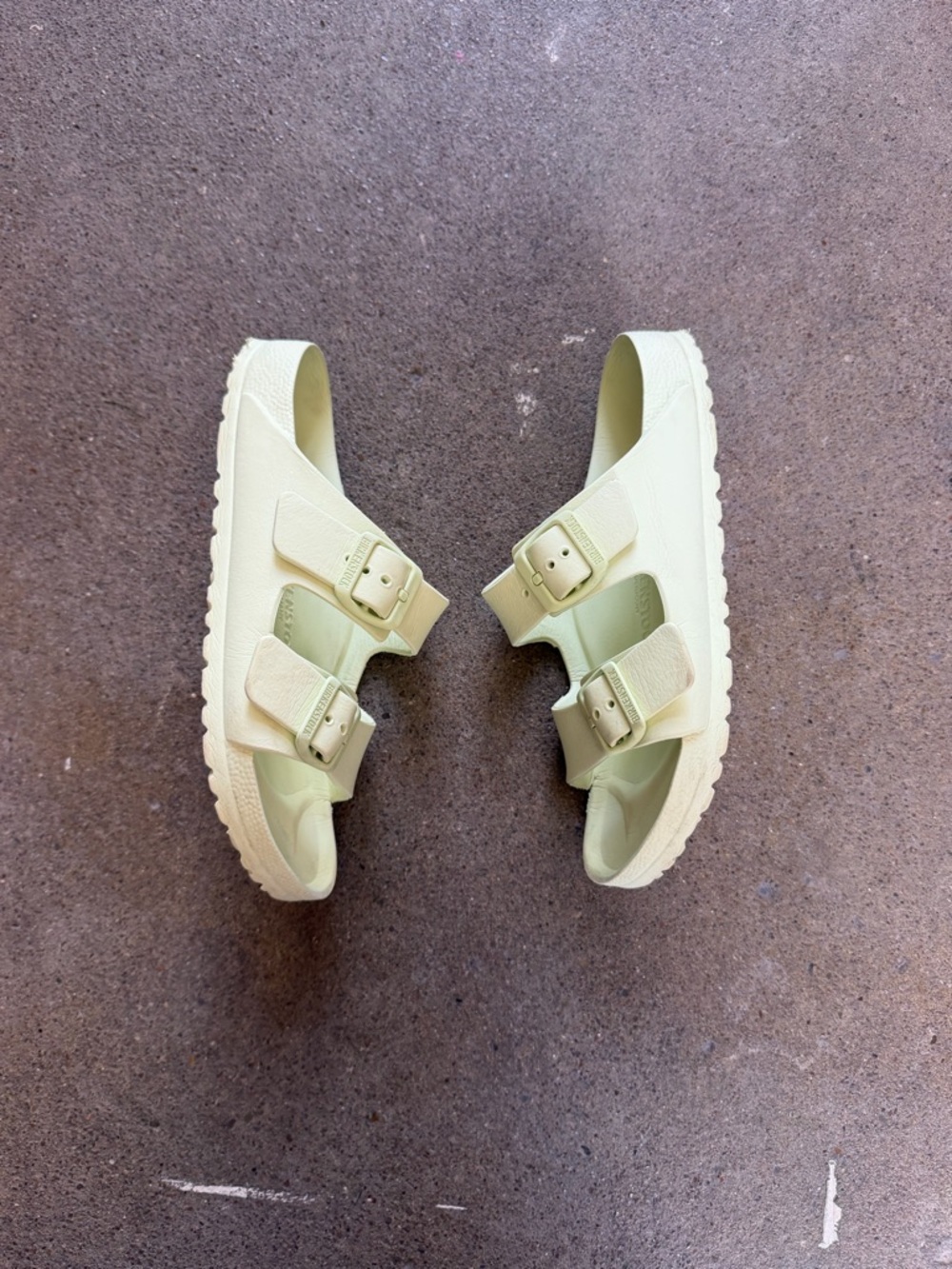 Birkenstock Arizona Eva Sandal in Faded Lime Size 36 European Green Summer - Picture 3 of 10